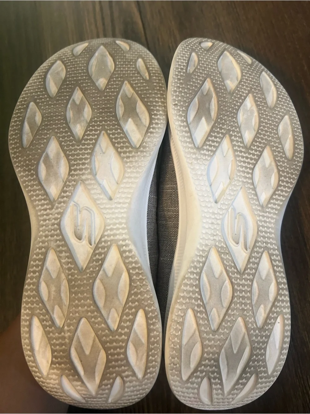 Skechers Gray Slip-On Ballet Flats with Goga Max Insole